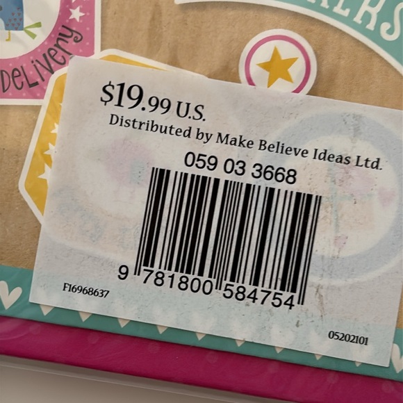 Make Believe Ideas Made with Love from Me Craft Set 24 Creative Crafts - Picture 9 of 9